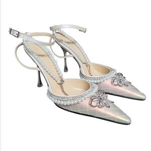 NWOT • MACH & MACH | Bow of Elizabeth Iridescent Pearl Pumps | US 9